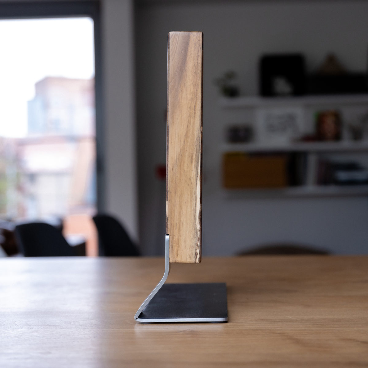 Magnetic Acacia Wood Knife Block with Stainless Steel Base – Holds up to 8 Knives